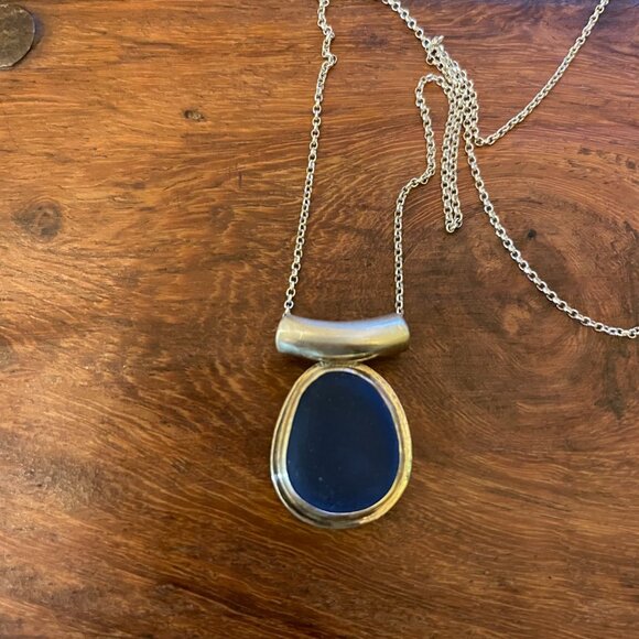 Blue seaglass Necklace (silver chain) - Picture 2 of 3